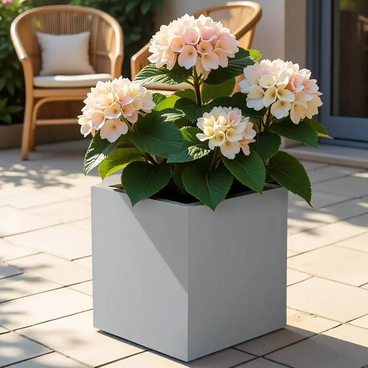 IDEALIST Lite Contemporary Flower Box Square Garden Planter, Faux Lead Light Concrete Outdoor Large Plant Pot H50 L50 W50 cm, 126L